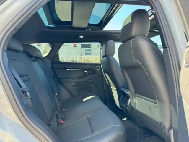 Land Rover Range Rover evoque 1.5 p270e phev 269ch dynamic hse — photo 11