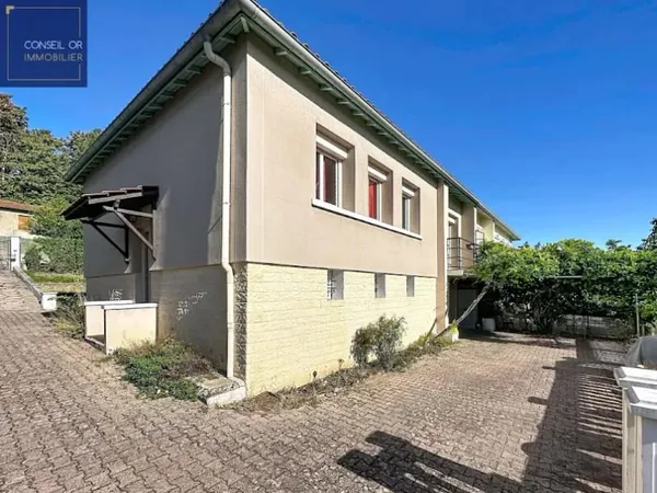 Maison 7 pièces 106 m²