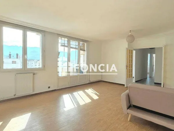 Appartement 3 pièces 67 m²
