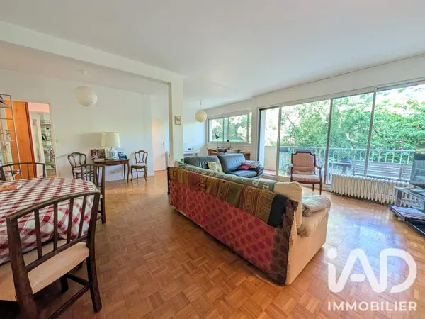 Appartement 6 pièces 121 m²