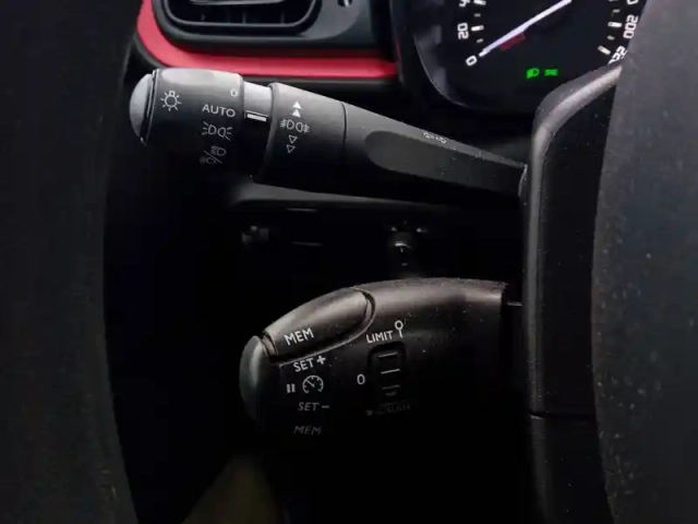 Citroën C3 puretech 83 s&amp;s bvm5 — photo 16