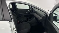 Dacia Sandero 1.0 TCe 90ch Expression -24 — photo 15