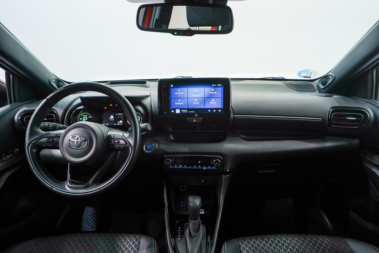 Toyota Yaris 4 — photo 11