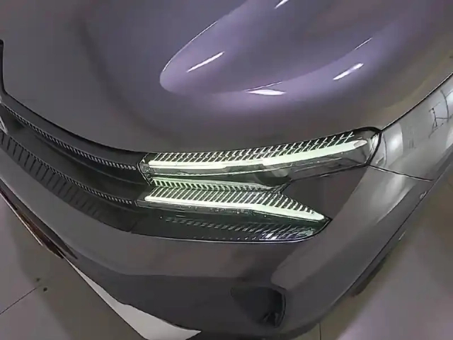 Citroën C5 Aircross bluehdi 130 eat8 — photo 16