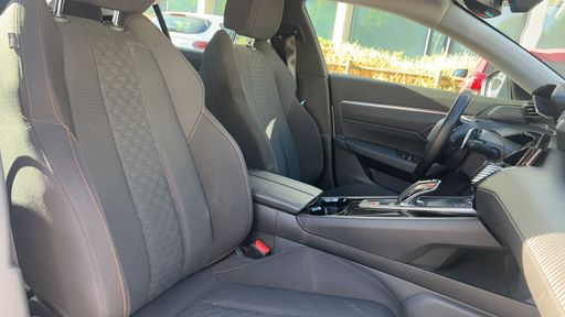 Peugeot 508 1.6 Hybrid 225 e-EAT8 - Active Pack – 2023 – 37256 km – Hybride rechargeable – Boîte Automatique — photo 29