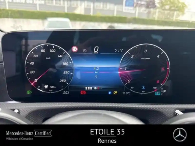 Mercedes Cla 200 d 150ch amg line 8g-dct — photo 9