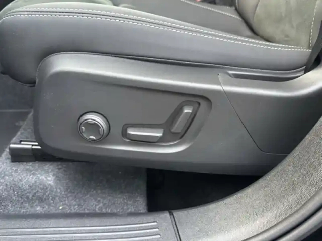 Volvo Xc40 b3 163 ch dct7 — photo 17