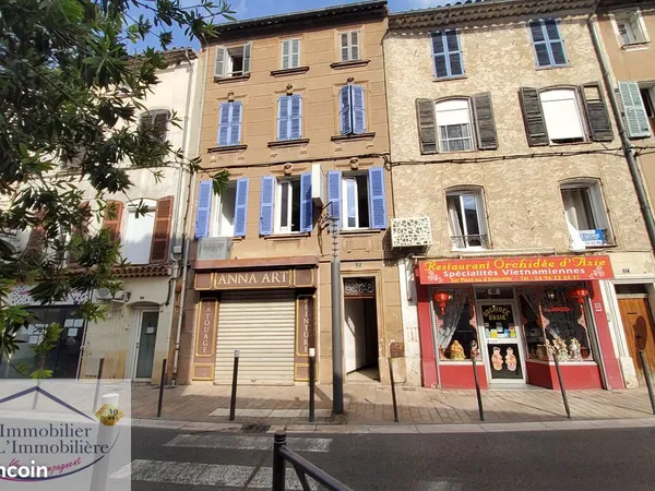 Immeuble de rapport 242 m²