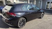 Volkswagen Golf 1.5 eTSI OPF 130ch Style DSG7 — photo 4