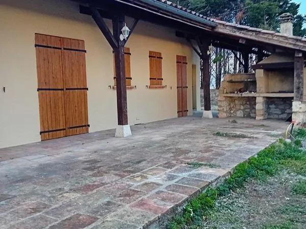Maison à louer Lavit