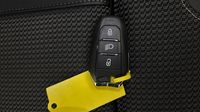 Peugeot 3008 1.2 PureTech 130ch S&S GT EAT8 — photo 16