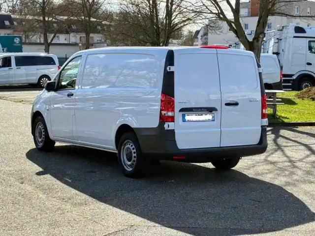 Mercedes Vito 116 cdi fourgon long l2 163ch — photo 47