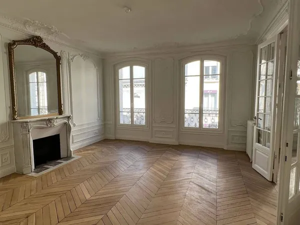 Duplex 10 pièces 285 m²