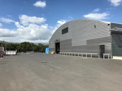 Location Dépôt / Entrepôt 1172 m2 à Saint-Louis