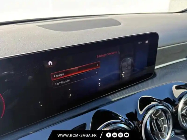 Mercedes Classe A 200 d amg line /177 li — photo 20