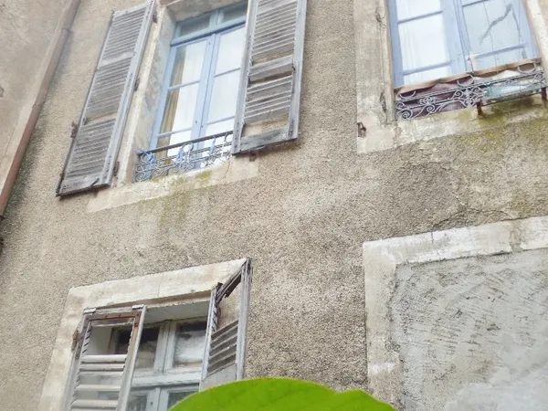 Bien immobilier de rendement Vente Pézenas 11p 348000€