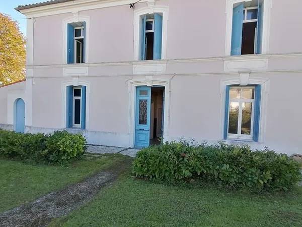 Maison 7 pièces 185 m²