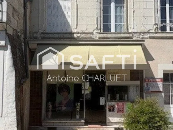 Murs commerciaux de 35 m² et appartement au dessus de 59 m²