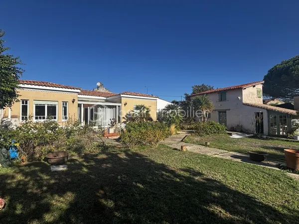 Maison 7 pièces 163 m²