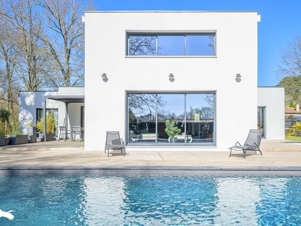 Contemporaine de 6 pièces principales