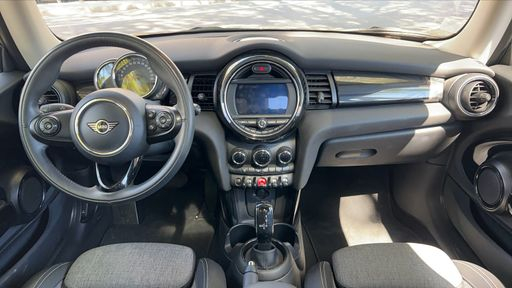 Mini Mini 1.5 Cooper 136 BVA - Edition Greenwhich – 2020 – 22287 km – Essence – Boîte Automatique — photo 23