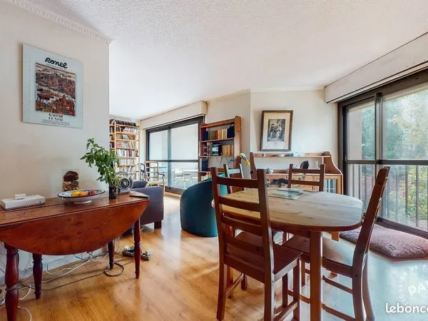 Grigny F6 107m² - Vue dégagée sans vis-à-vis - Rue Renoir