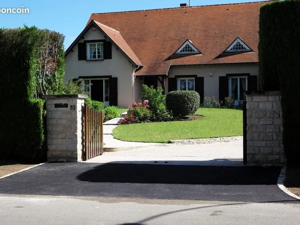 Grande Maison de 270 m²