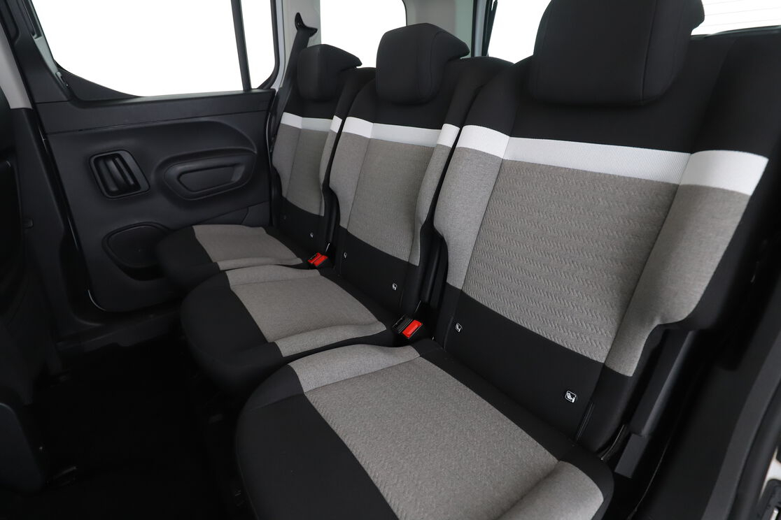 Citroen Berlingo Multispace Taille M 1.2 PureTech Shine EAT8 — photo 13