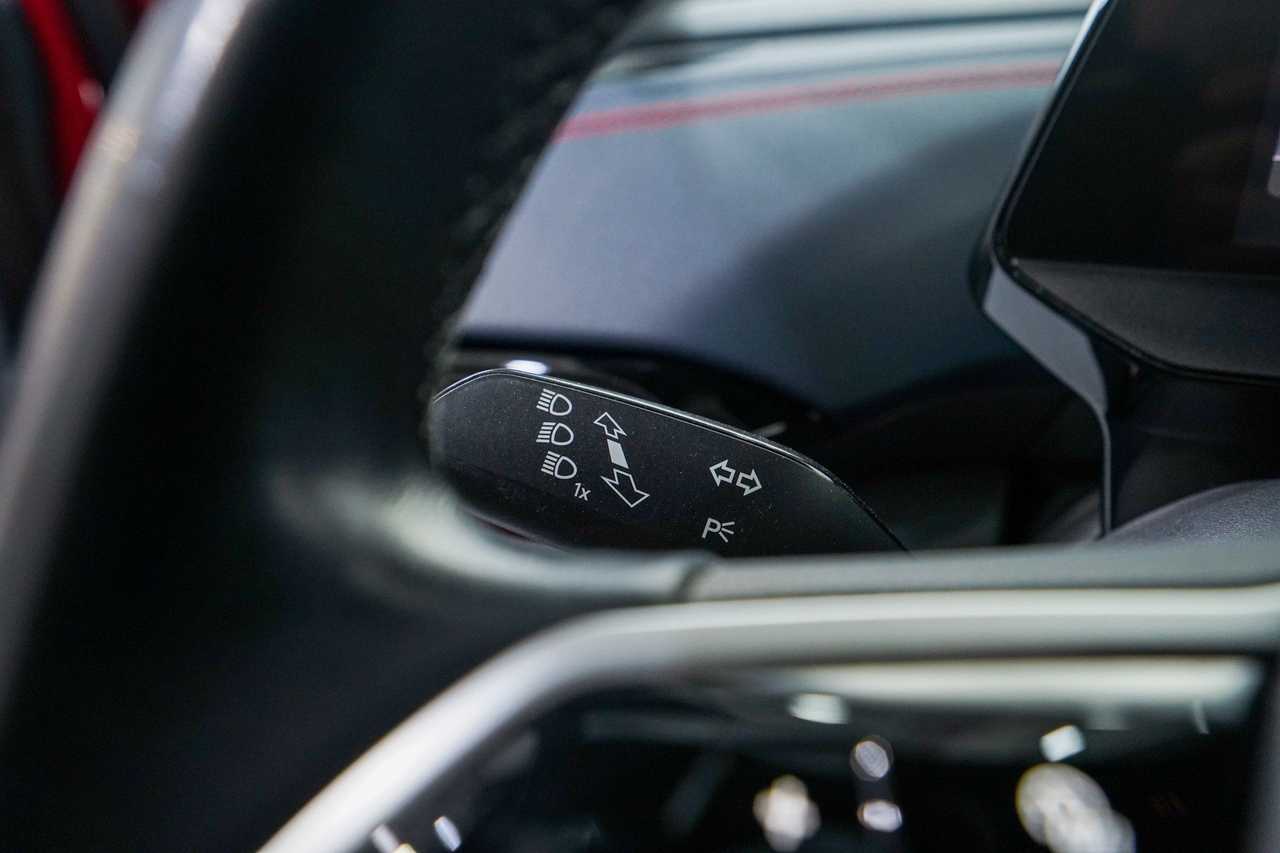 Volkswagen ID.4 — photo 22