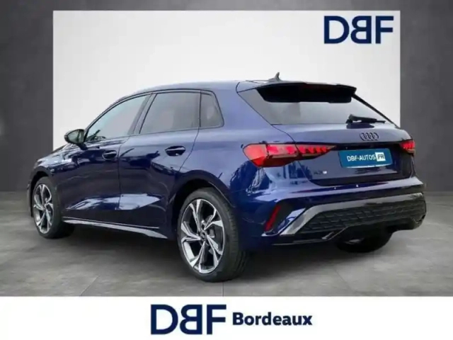 Audi A3 pi sportback 40 tfsi e 204 ch s troni — photo 2