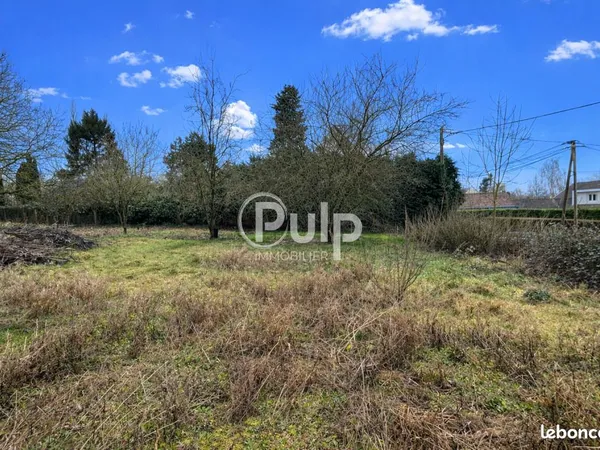 Terrain 1 280 m² Dieval