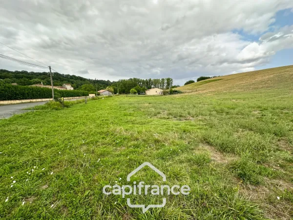 Terrain 1228 m²