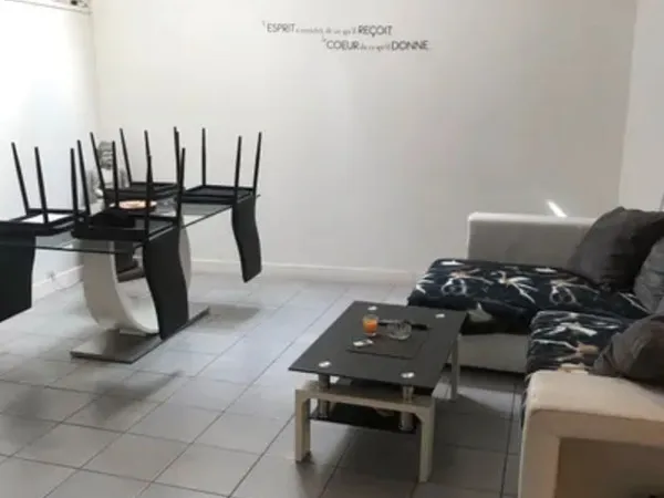 St Nazaire T3 de 69 m2 avec garage idéal investisseur