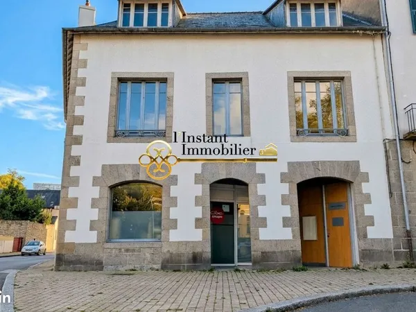 Immeuble 21 pièces 377 m²