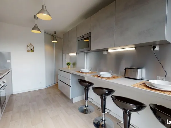 Appartement 5 pièces 75 m²