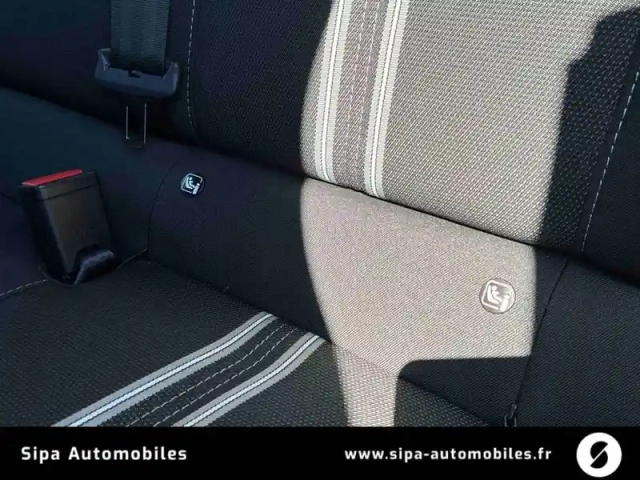 Opel Corsa 1.2 turbo hybrid 110 ch autom — photo 27