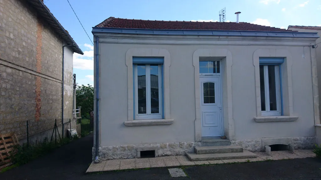 Photo 2