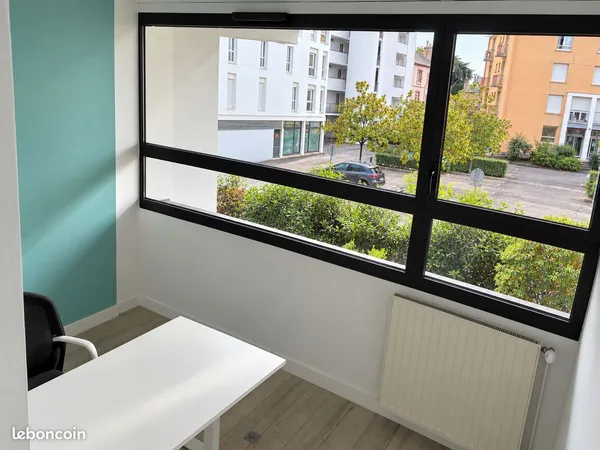 Bureaux à louer - Rennes, Canal Saint-Martin - Cadre exceptionnel