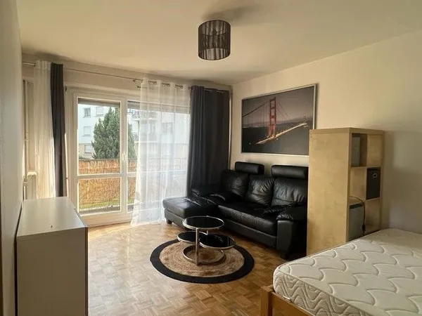T1 bis meublé 32 m², 635 chauffage compris
