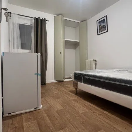 Chambre à louer 570