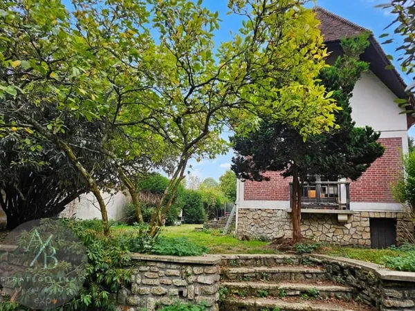 Beau potentiel et volume pour cette maison
