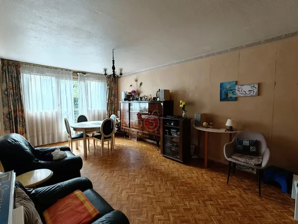Appartement 4 pièces - 82 m² - Clichy-sous-Bois