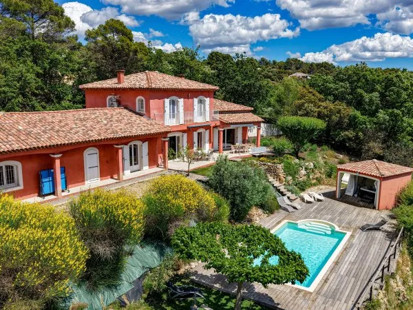 FLAYOSC VILLA 164M2, 4 chambres, AVEC PISCINE SUR TERRAIN 4