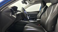 Peugeot 308 1.2 PureTech 130ch S&S Allure Pack — photo 12