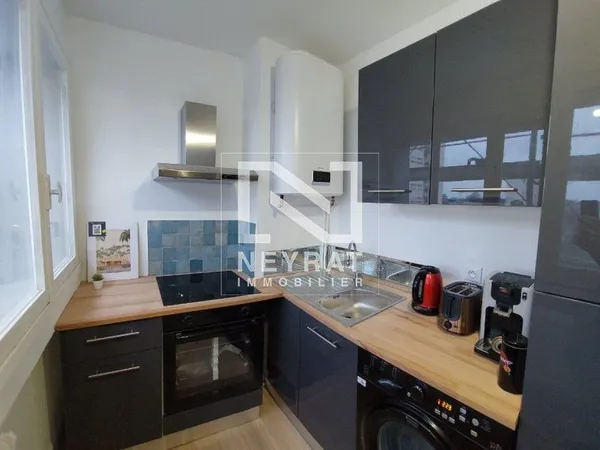 Studio 1 pièce 30 m²