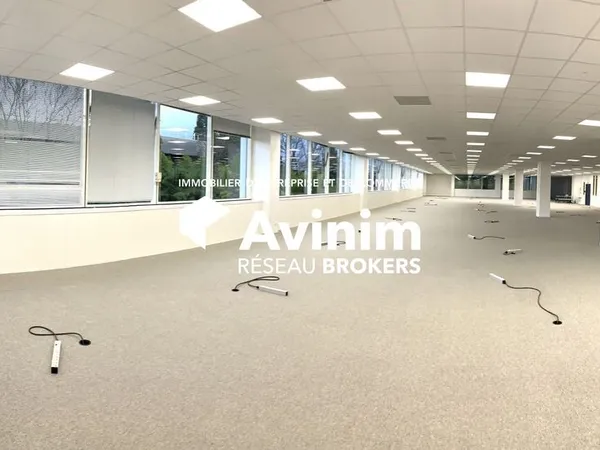 Bureaux 494 m² Eybens