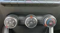 Renault Captur 1.3 TCe mild hybrid 140ch Evolution EDC — photo 26