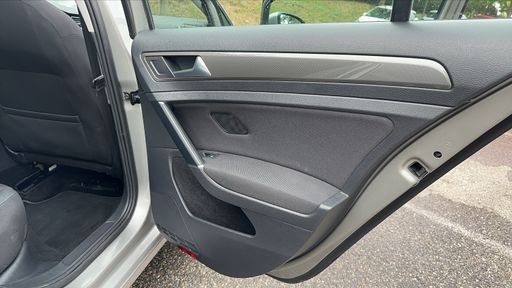 Volkswagen Golf 1.0 TSI 115 - Confortline – 2019 – 70401 km – Essence – Boîte Manuelle — photo 19