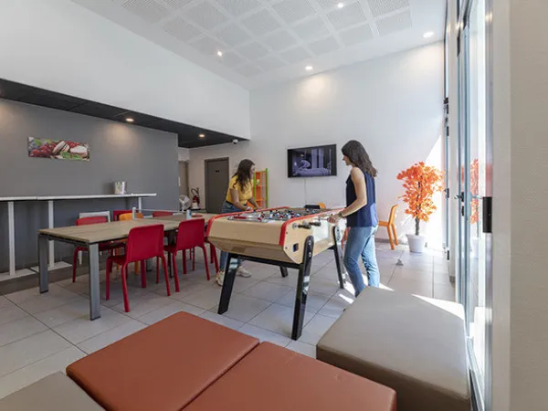 Appartement Location Marseille 1p 19m² 559€