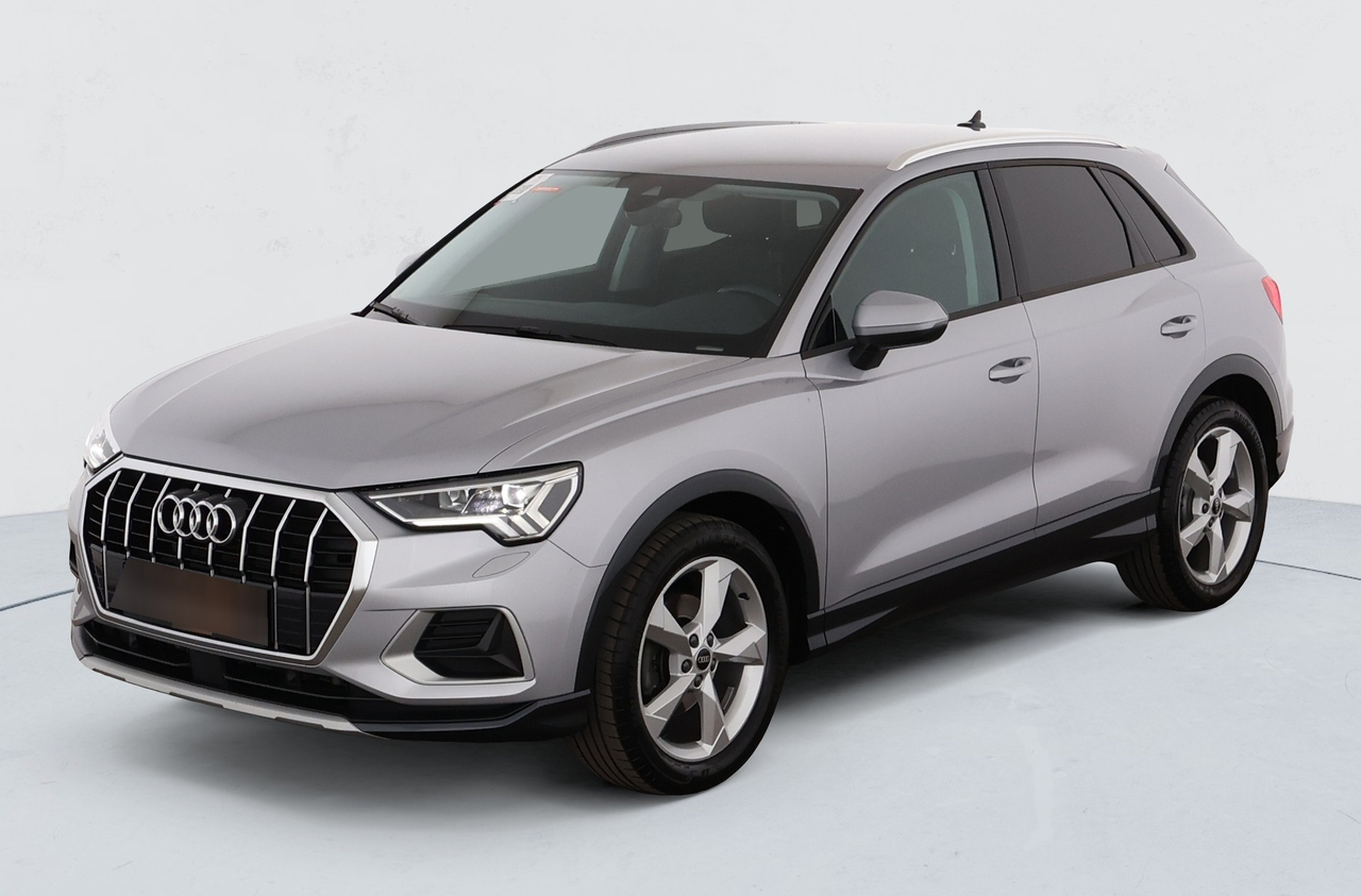 Audi Q3 — photo 1